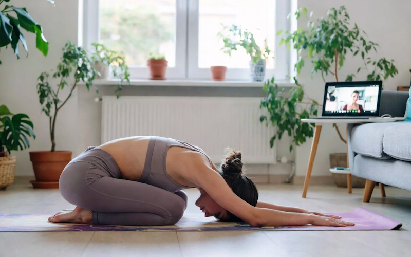 cours de yoga sur le web
